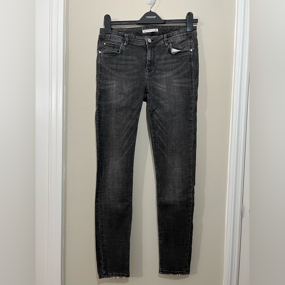 ZARA BLACK WASHED SKINNY JEANS SIZE 10/32